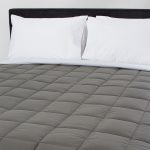 Image of DreamGreen Snug Quilt - Charcoal