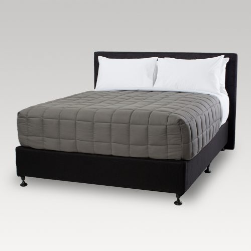 DreamGreen Snug Quilt - Charcoal