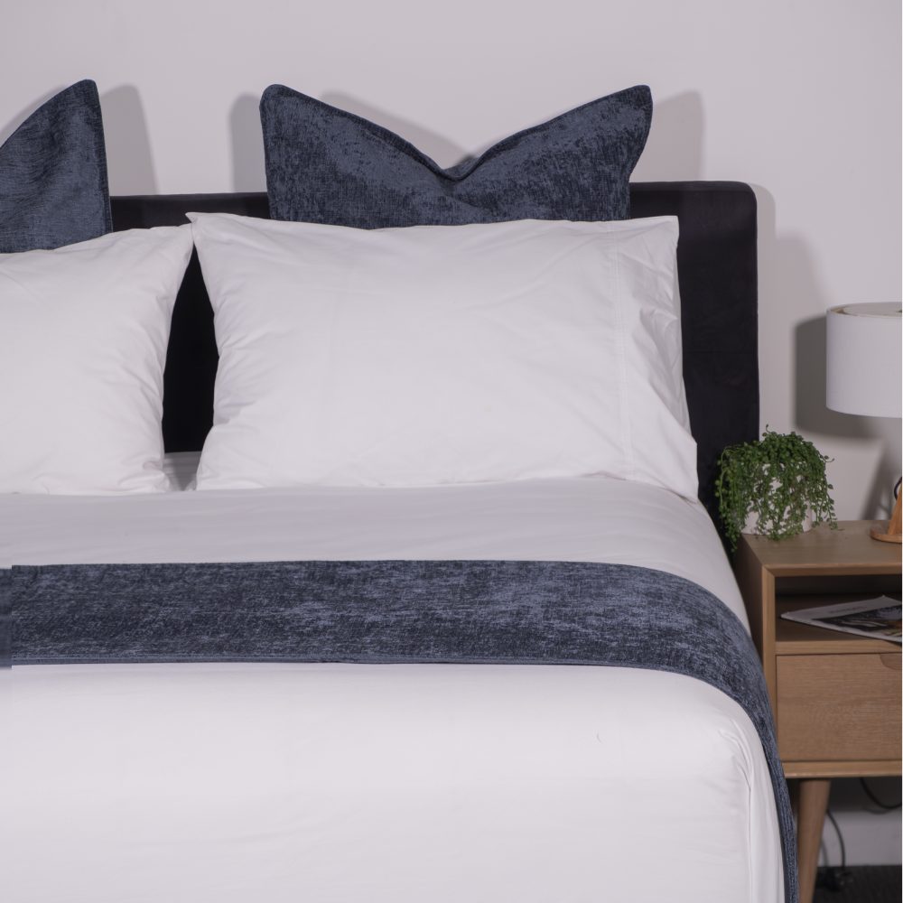 Image of DreamTicket Oxford Bed Runner - Korora