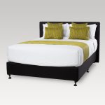 Image of DreamTicket Residence Bed Runner - Leaf