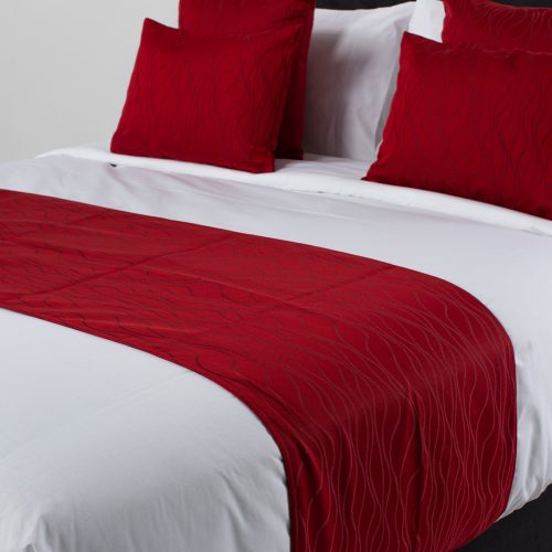 DreamTicket Residence Bed Runner - Ruby