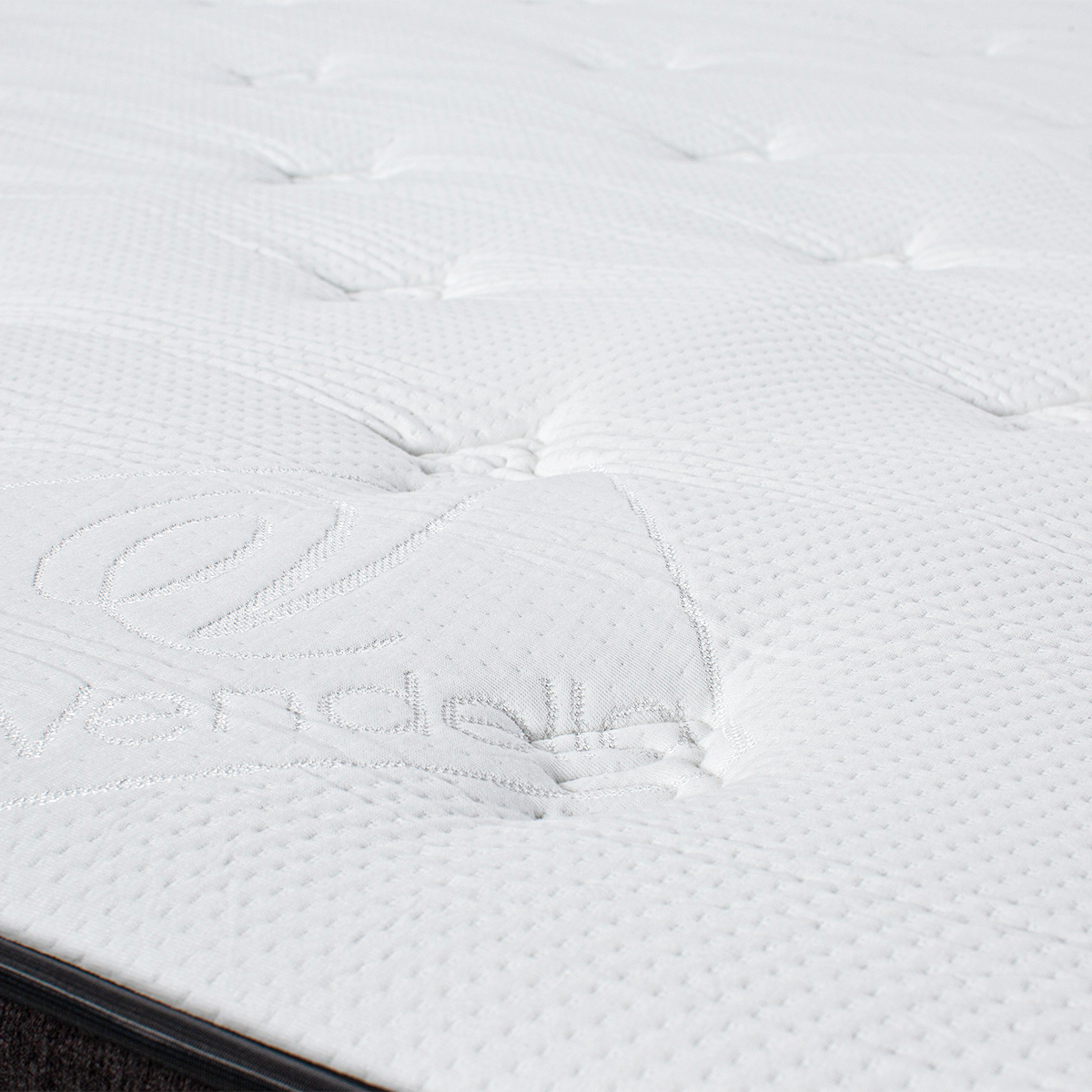 Image of Makers Eclipse Pillow Top Mattress