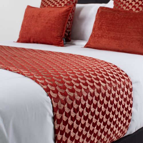 DreamTicket Rutland Bed Runner - Harakeke