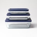 Image of Pyrex Rectangle Bowl with Lid - 750ml