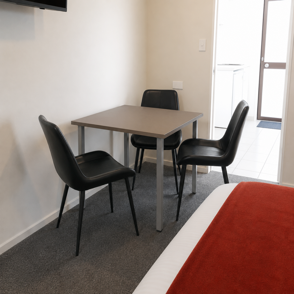 Image of Bristol Dining Table Dark Oak