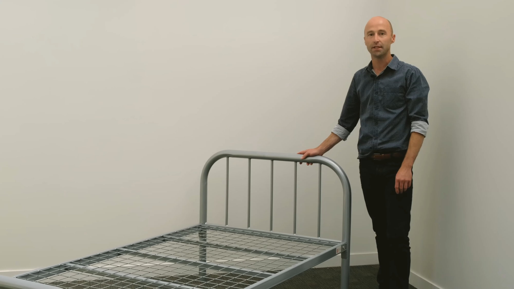 Makers Steel Bed Frame 1-12 screenshot