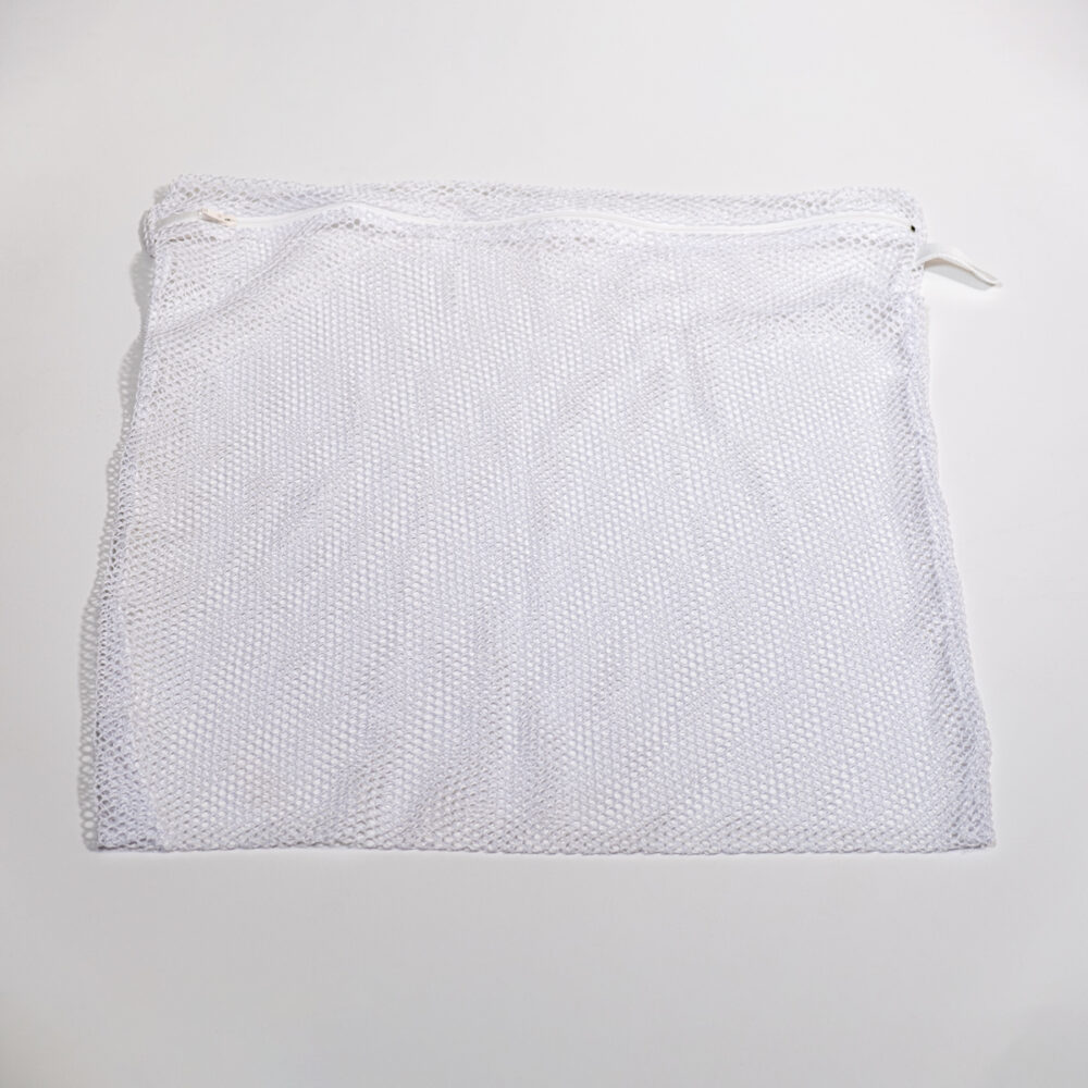 Image of Laundry Mesh Wash Bag With Zip