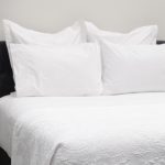 Image of DreamGreen Amora Fleur Bedcover - White
