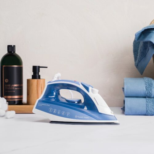 Russell Hobbs Accusteam Plus Steam Iron